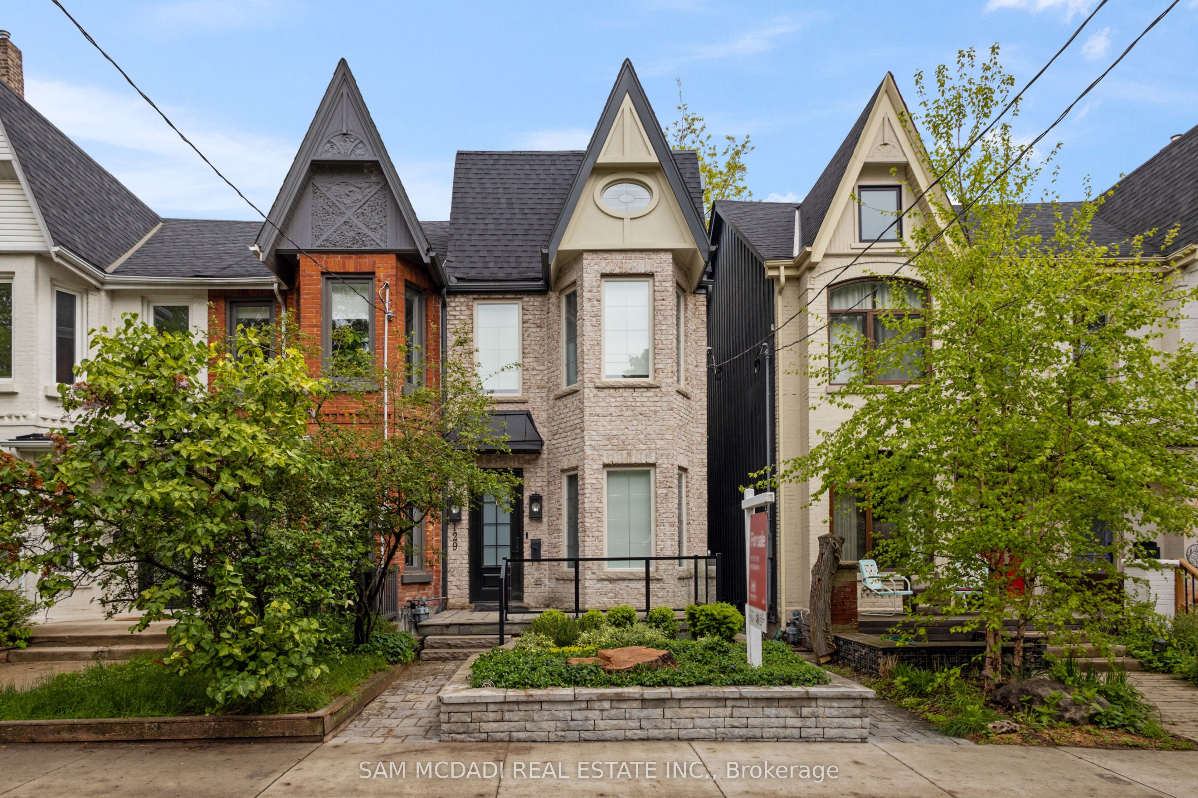 129 Beaconsfield Avenue Property Photo 1