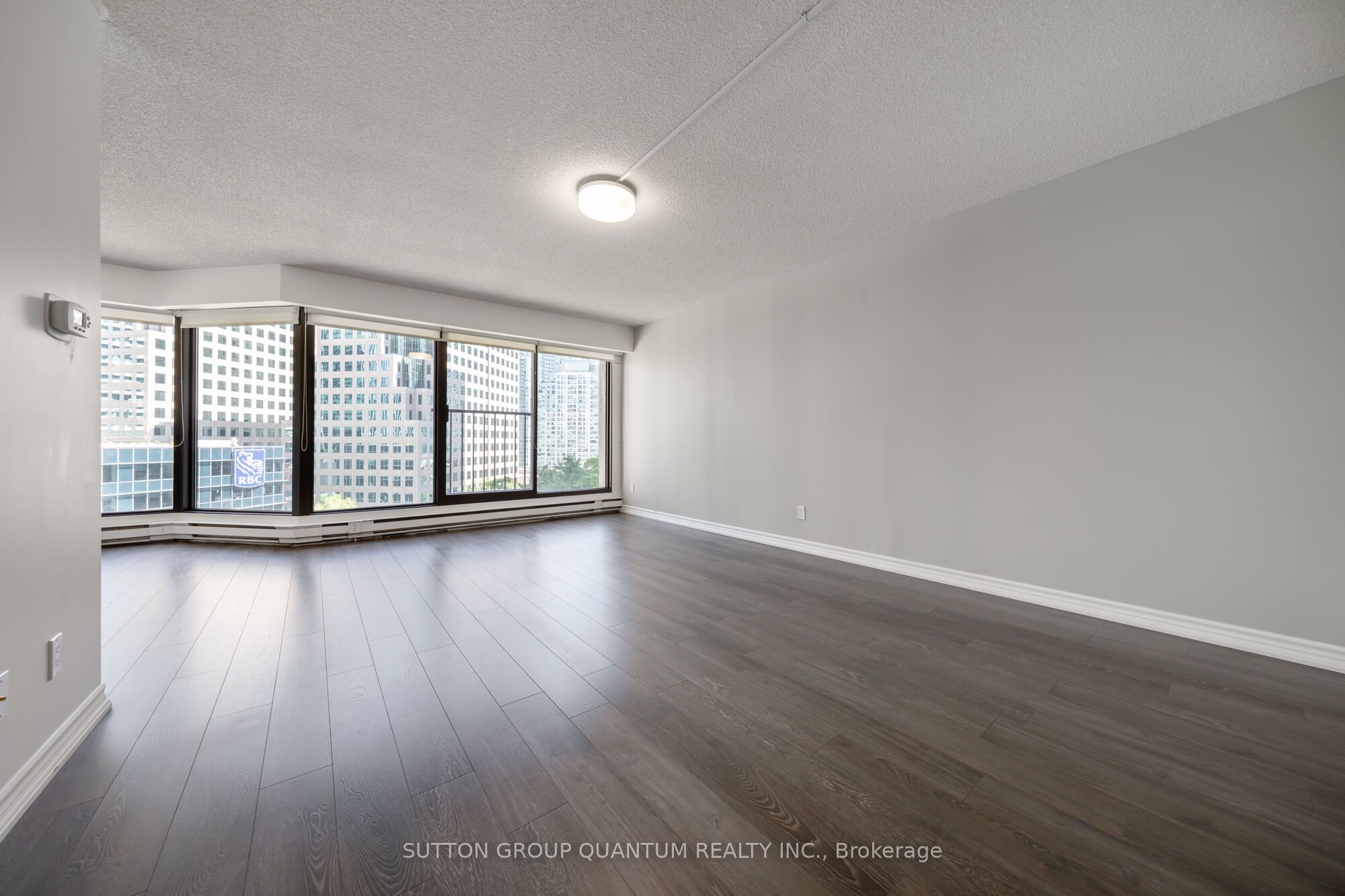 55 Harbour Square 1113 Property Photo 3