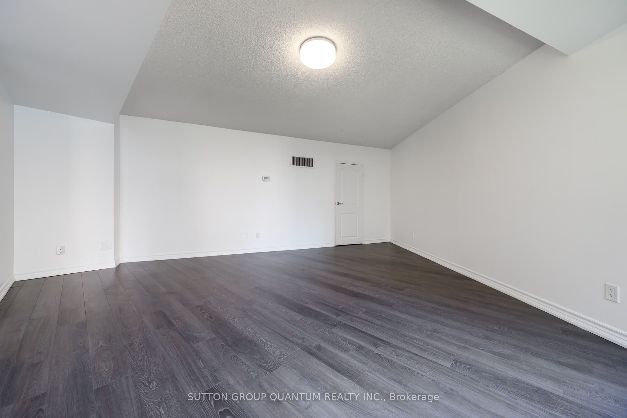 55 Harbour Square 1113 Property Photo 15