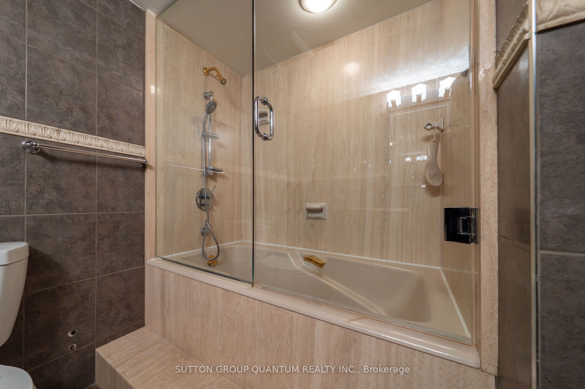 55 Harbour Square 1113 Property Photo 20
