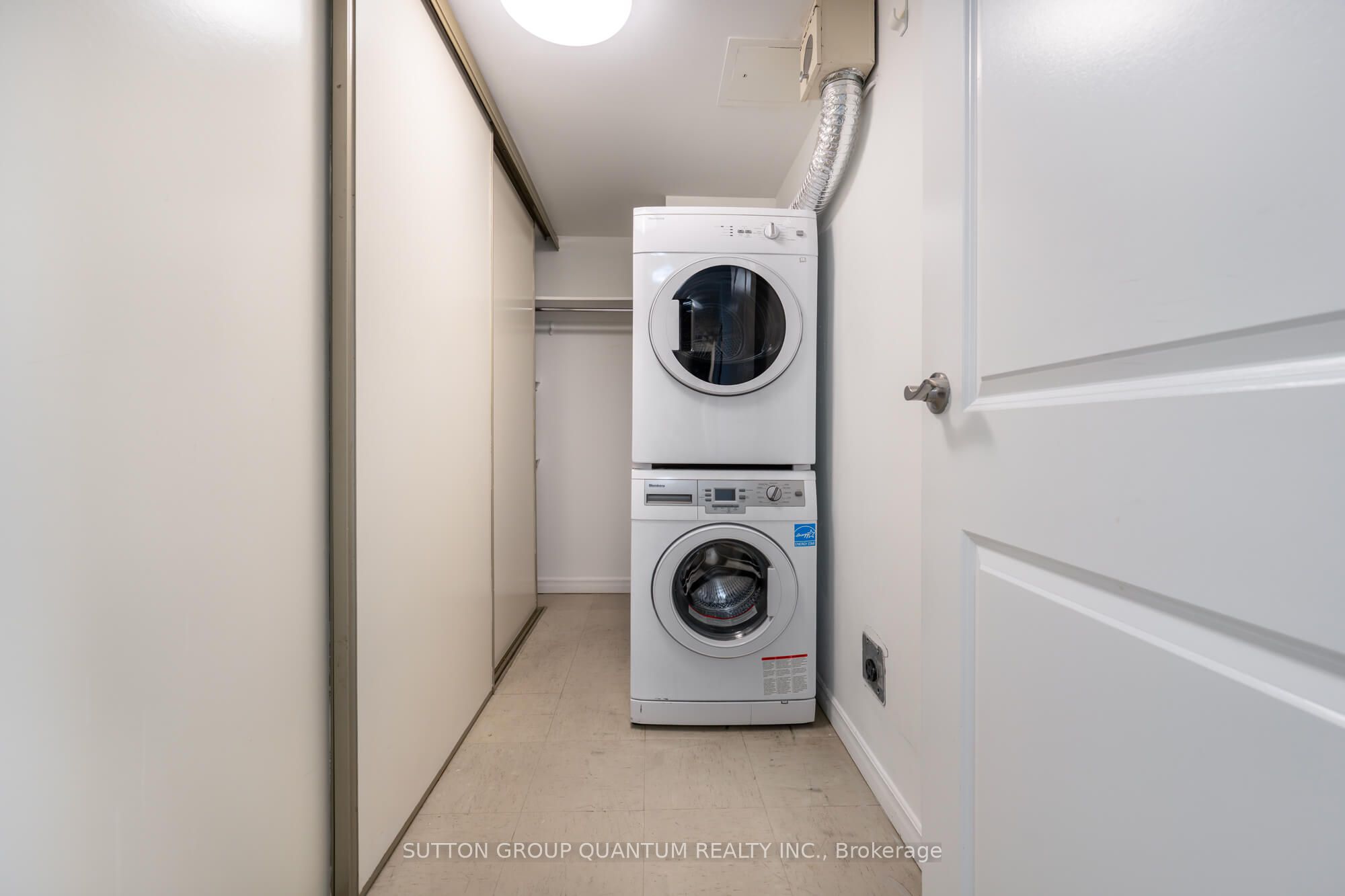 55 Harbour Square 1113 Property Photo 26