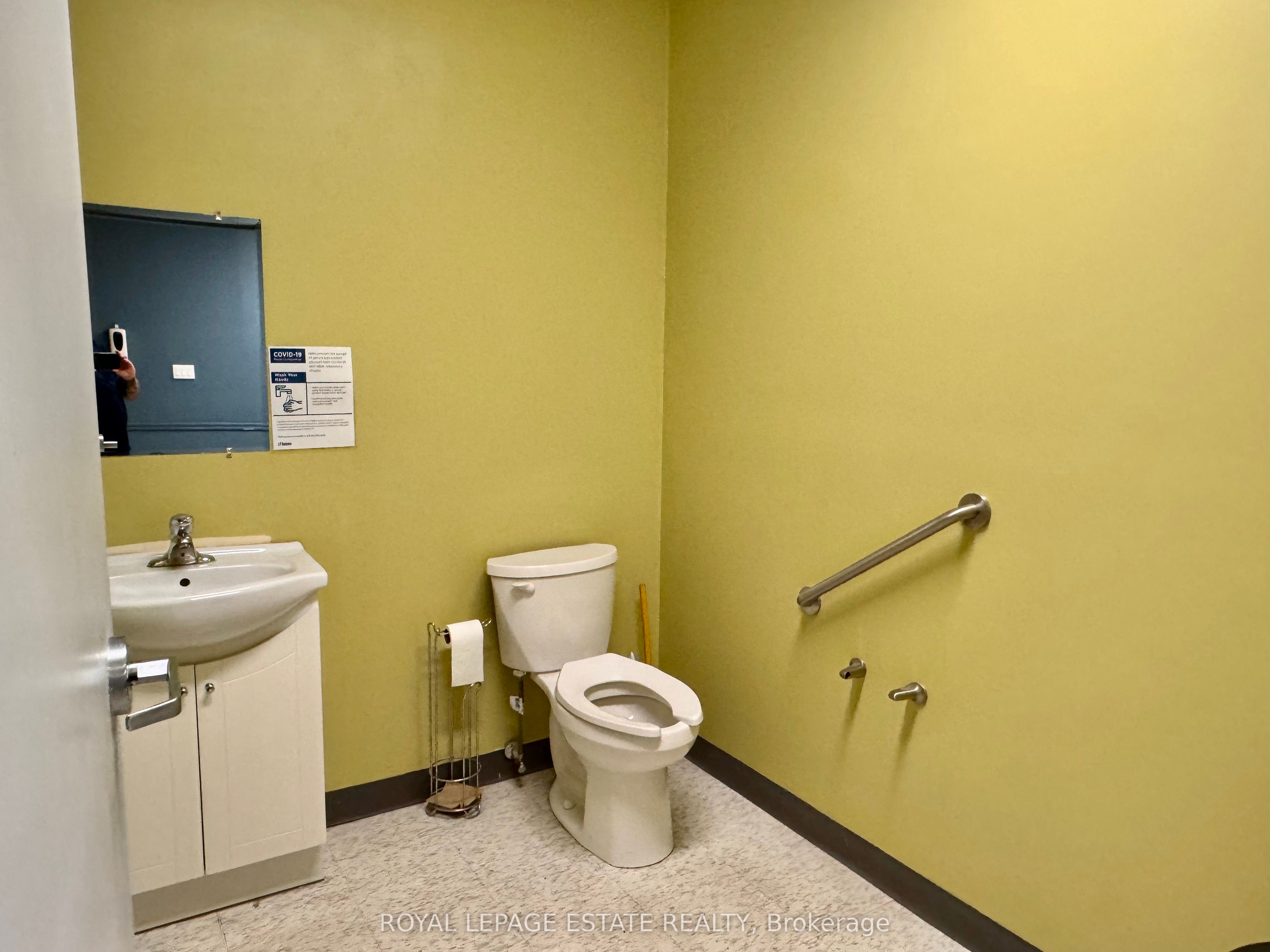 #103 - 124 Merton Street Property Photo 13