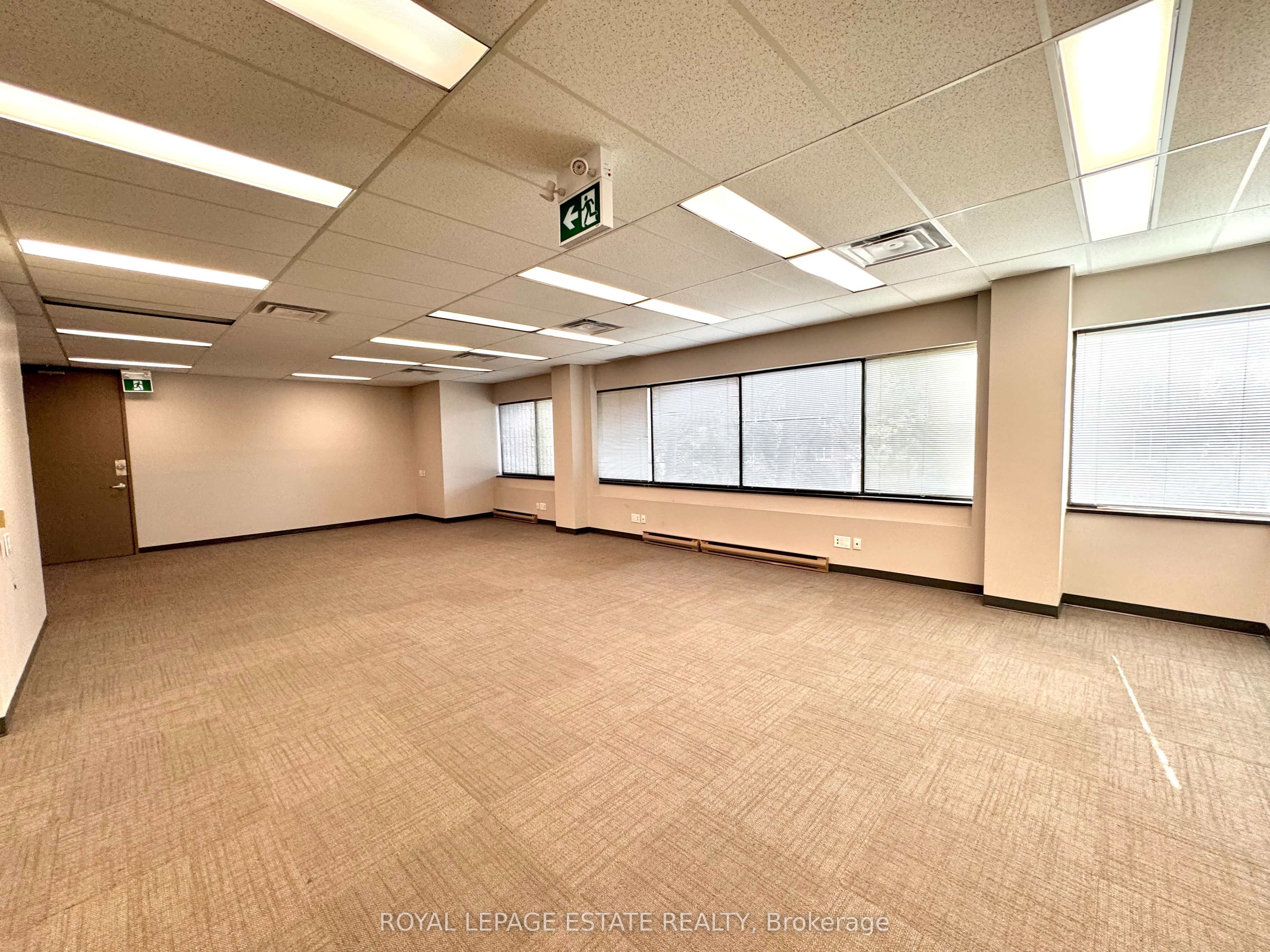 #203 - 124 Merton Street Property Photo 3