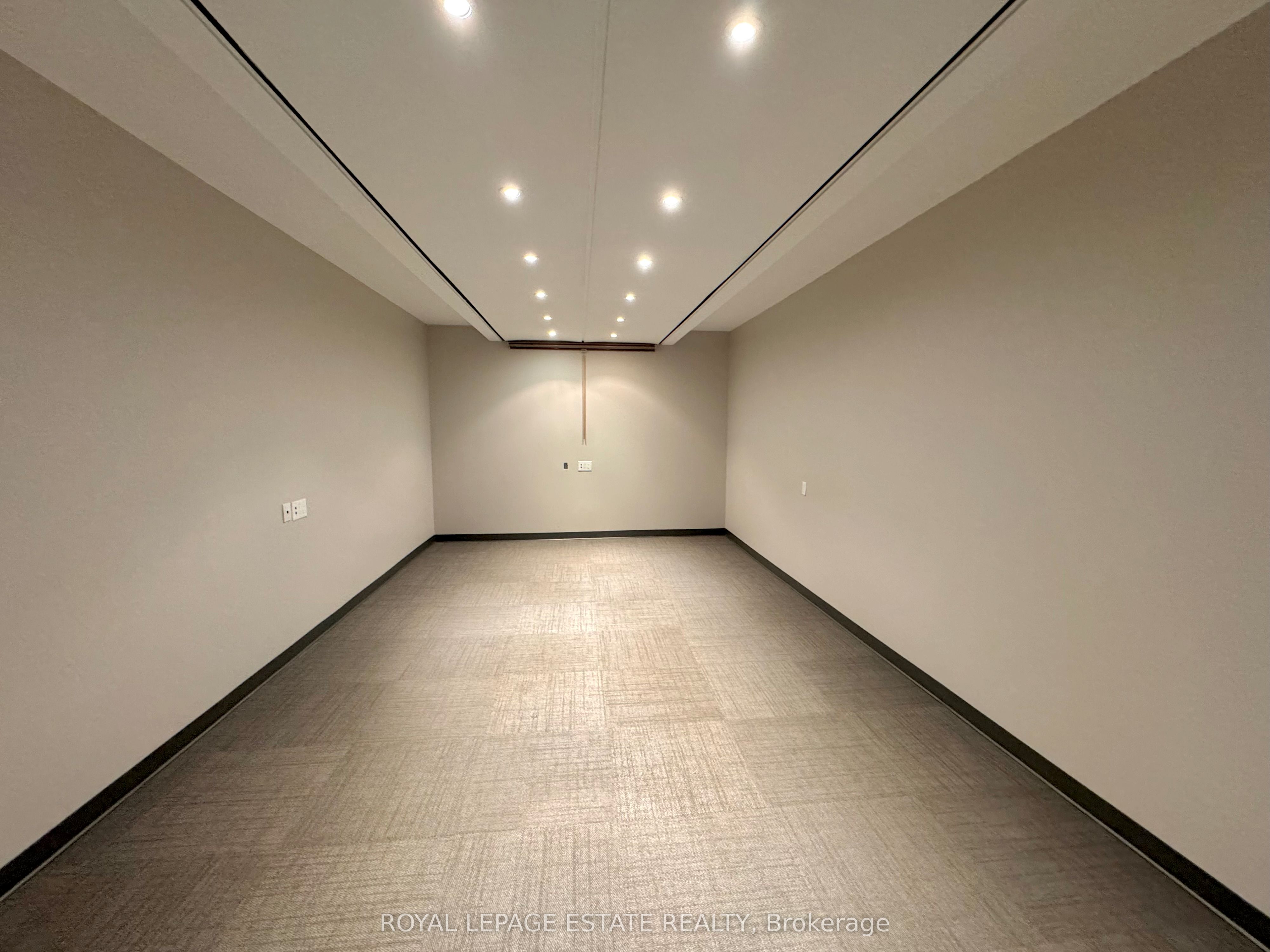 #203 - 124 Merton Street Property Photo 9