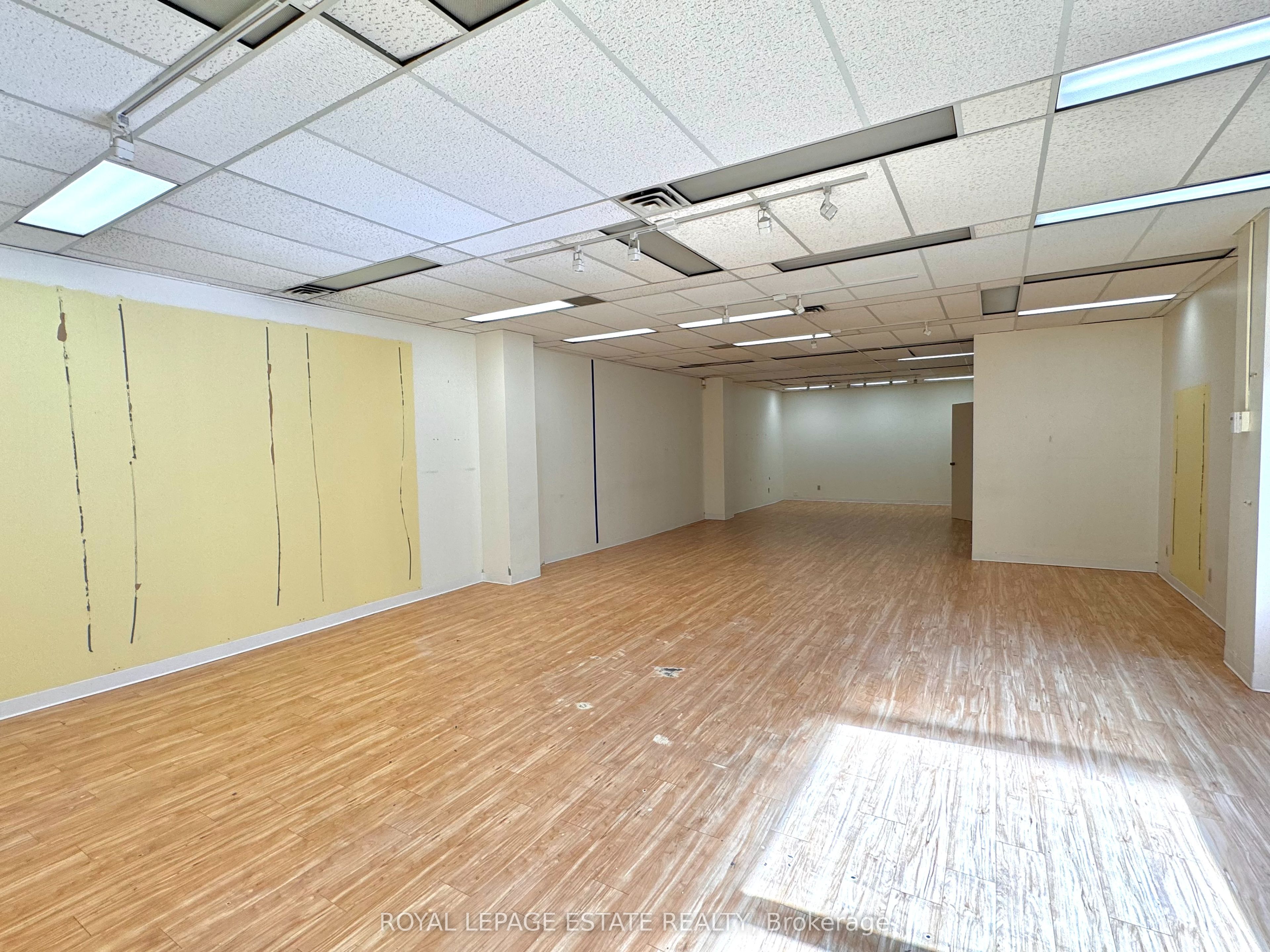 #307 - 124 Merton Street Property Photo 3