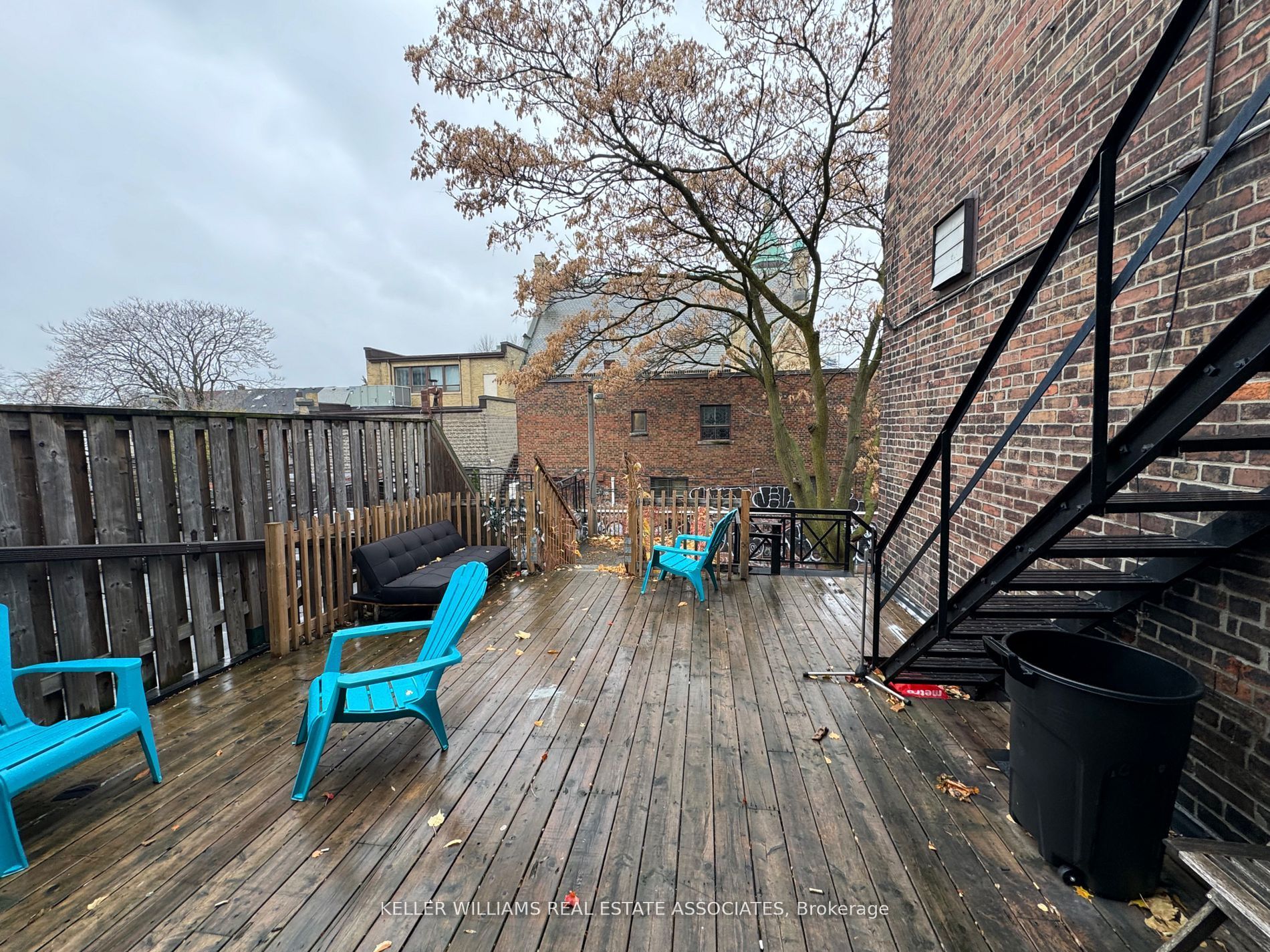 #2nd - 486 Queen Street Property Photo 7