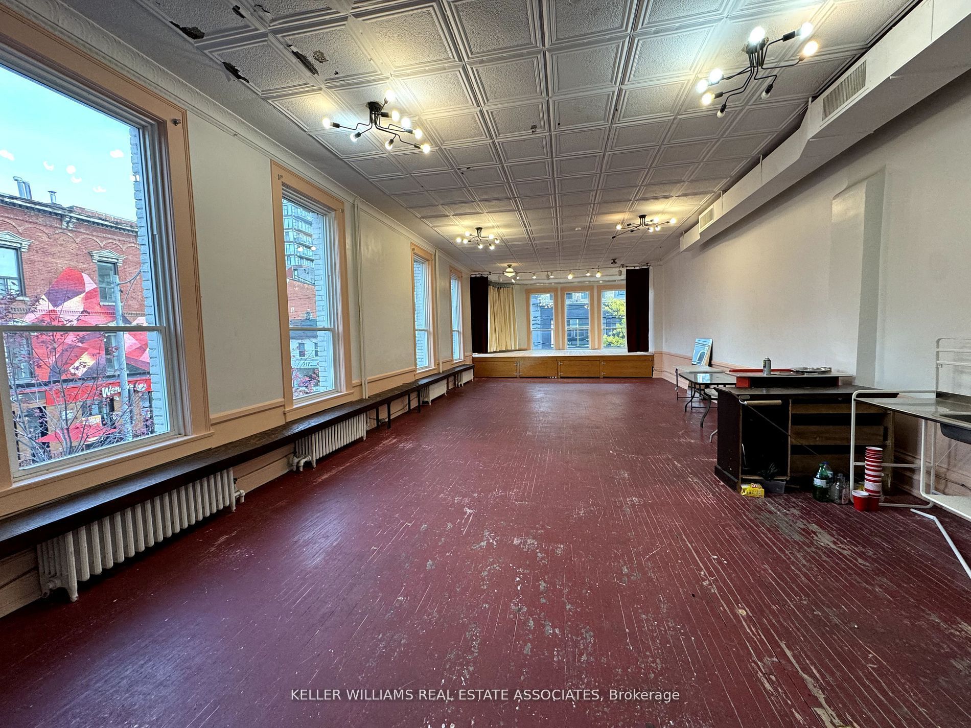 #2nd - 486 Queen Street Property Photo 12