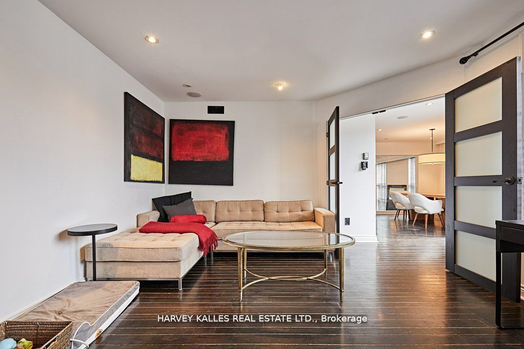 408 Ontario Street Property Photo 13