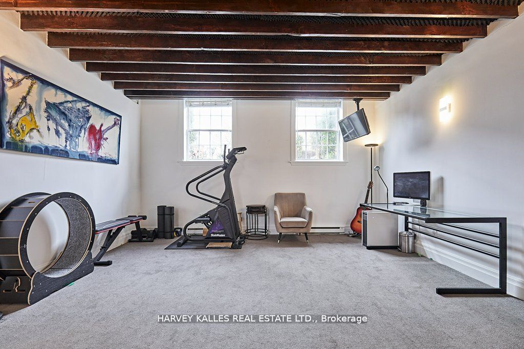 408 Ontario Street Property Photo 26
