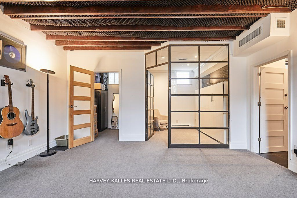 408 Ontario Street Property Photo 27