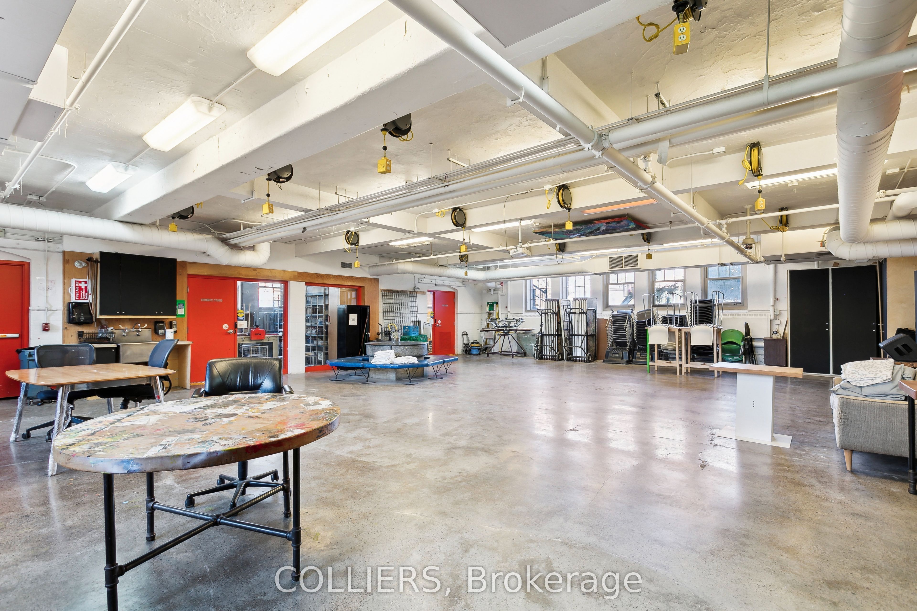 #201 - 180 Shaw Street Property Photo 12