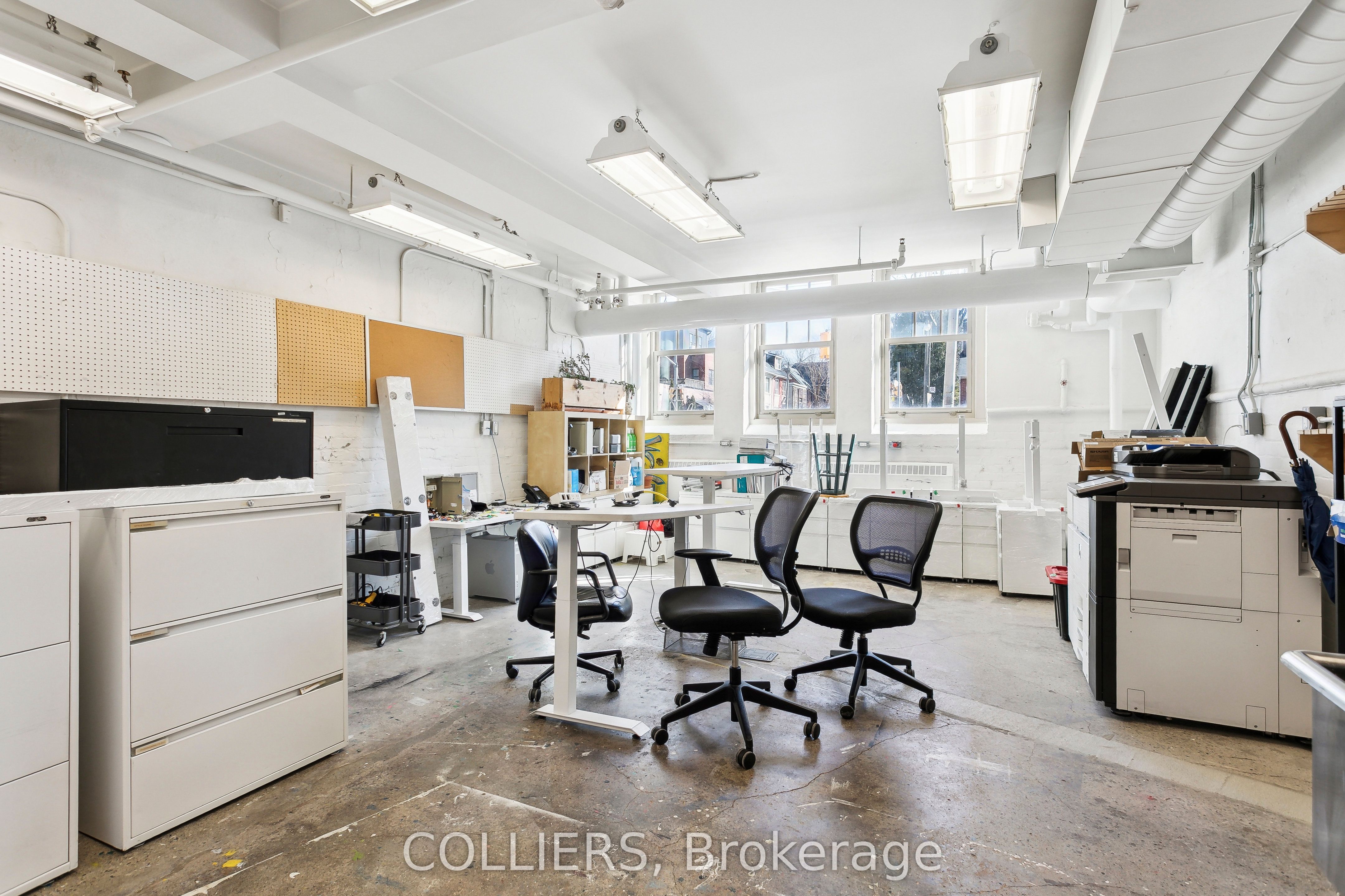 #201 - 180 Shaw Street Property Photo 16