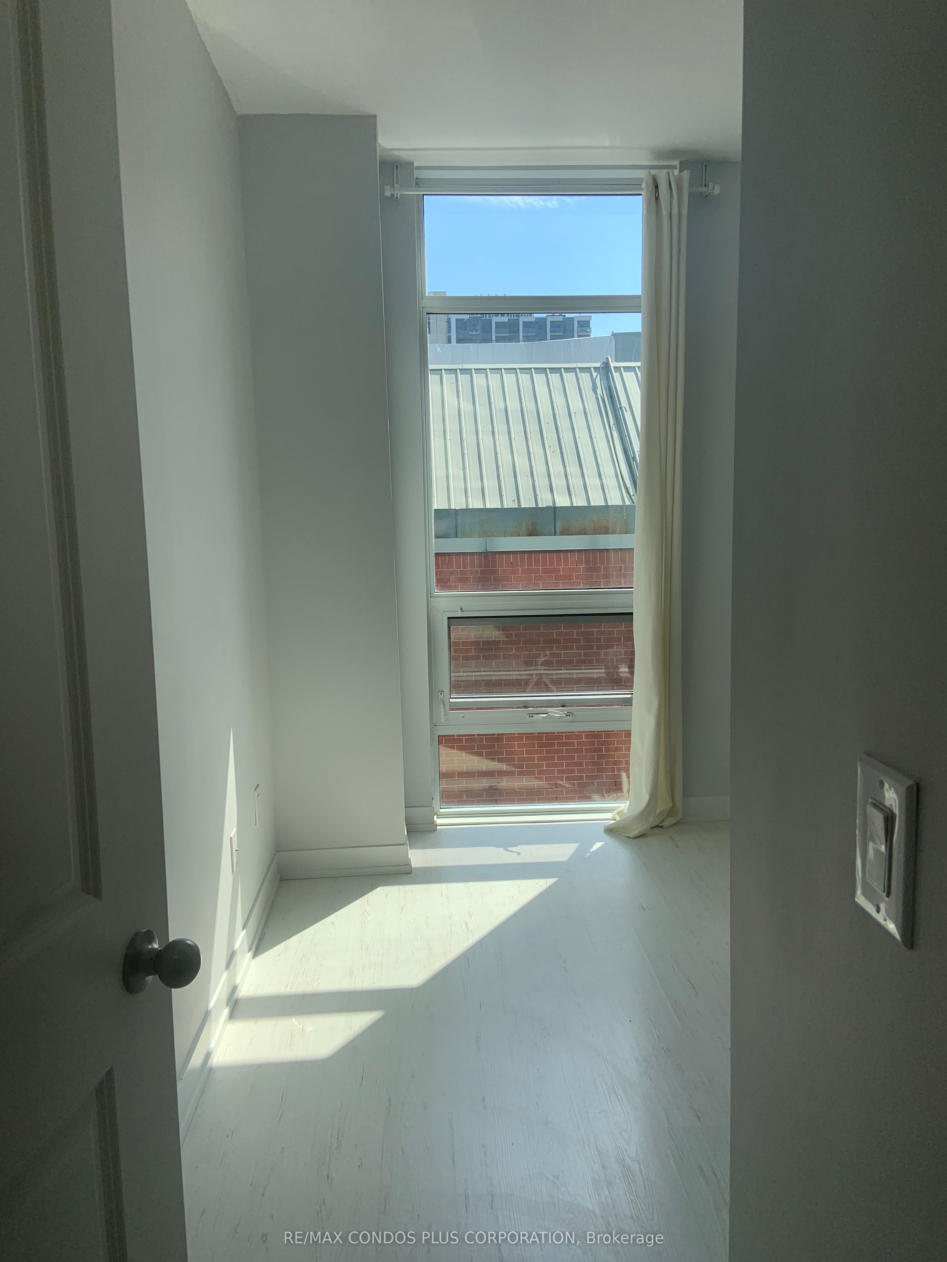 105 George Street 504 Property Photo 5