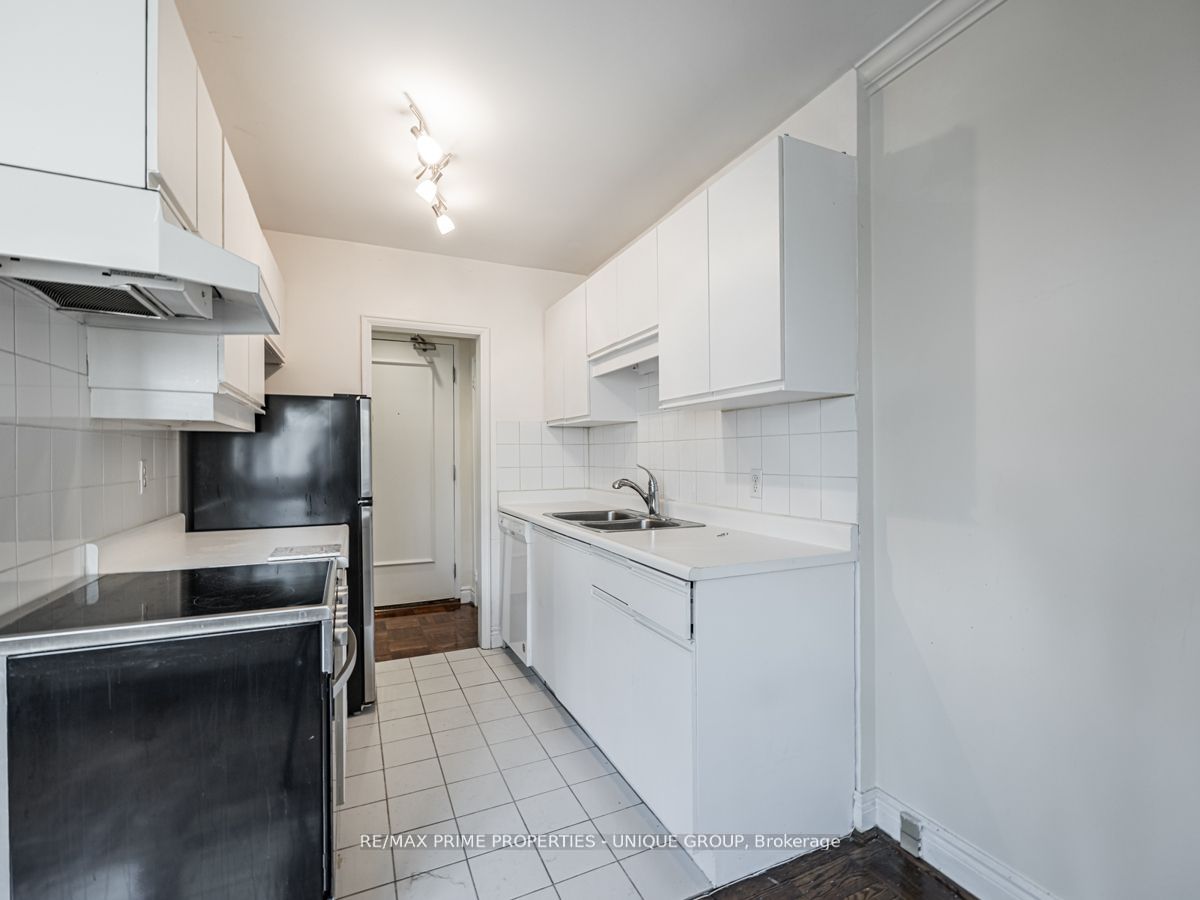#403 - 22 Woodlawn Avenue Property Photo 7