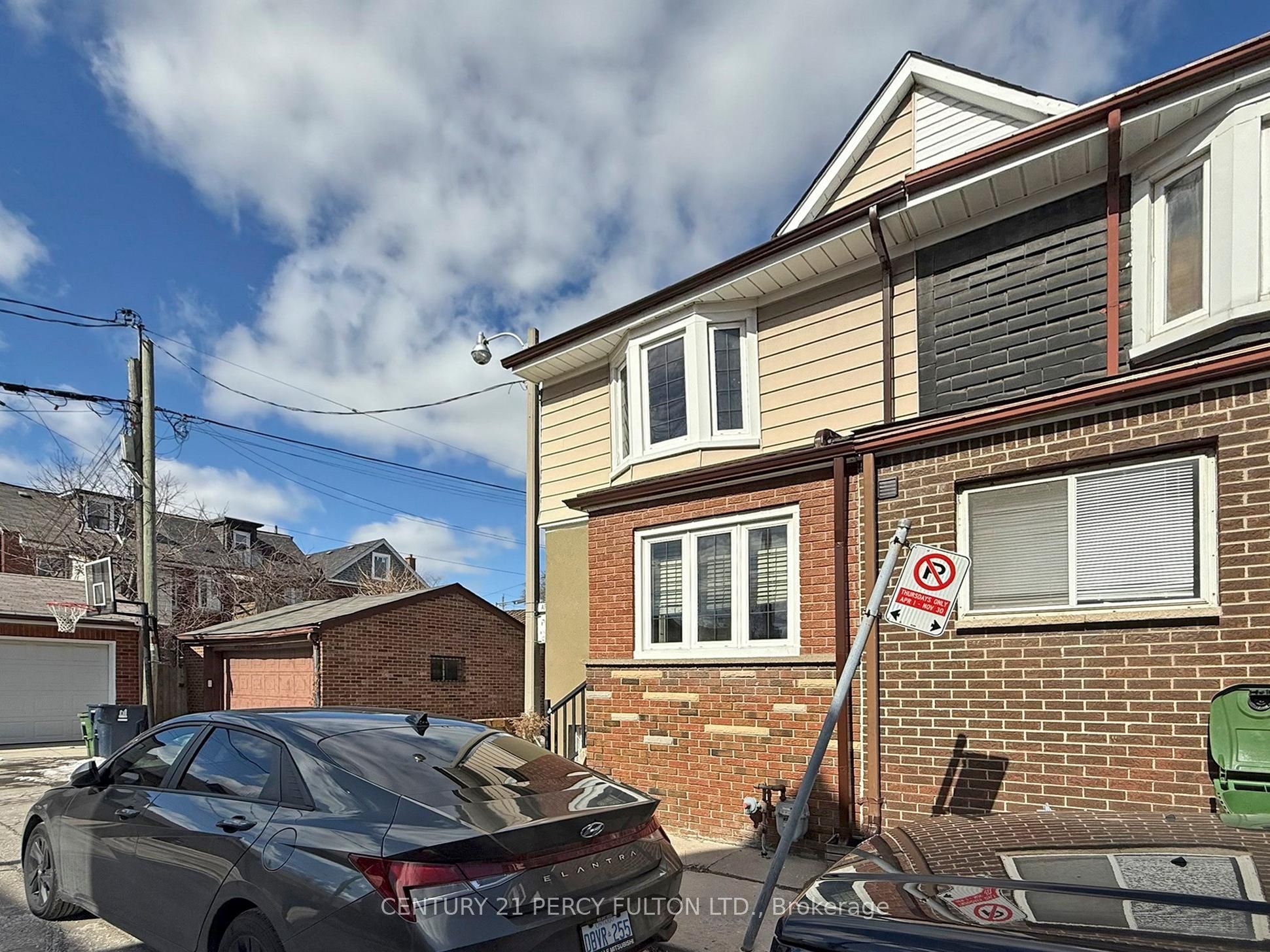 16 Archer Street Property Photo 1