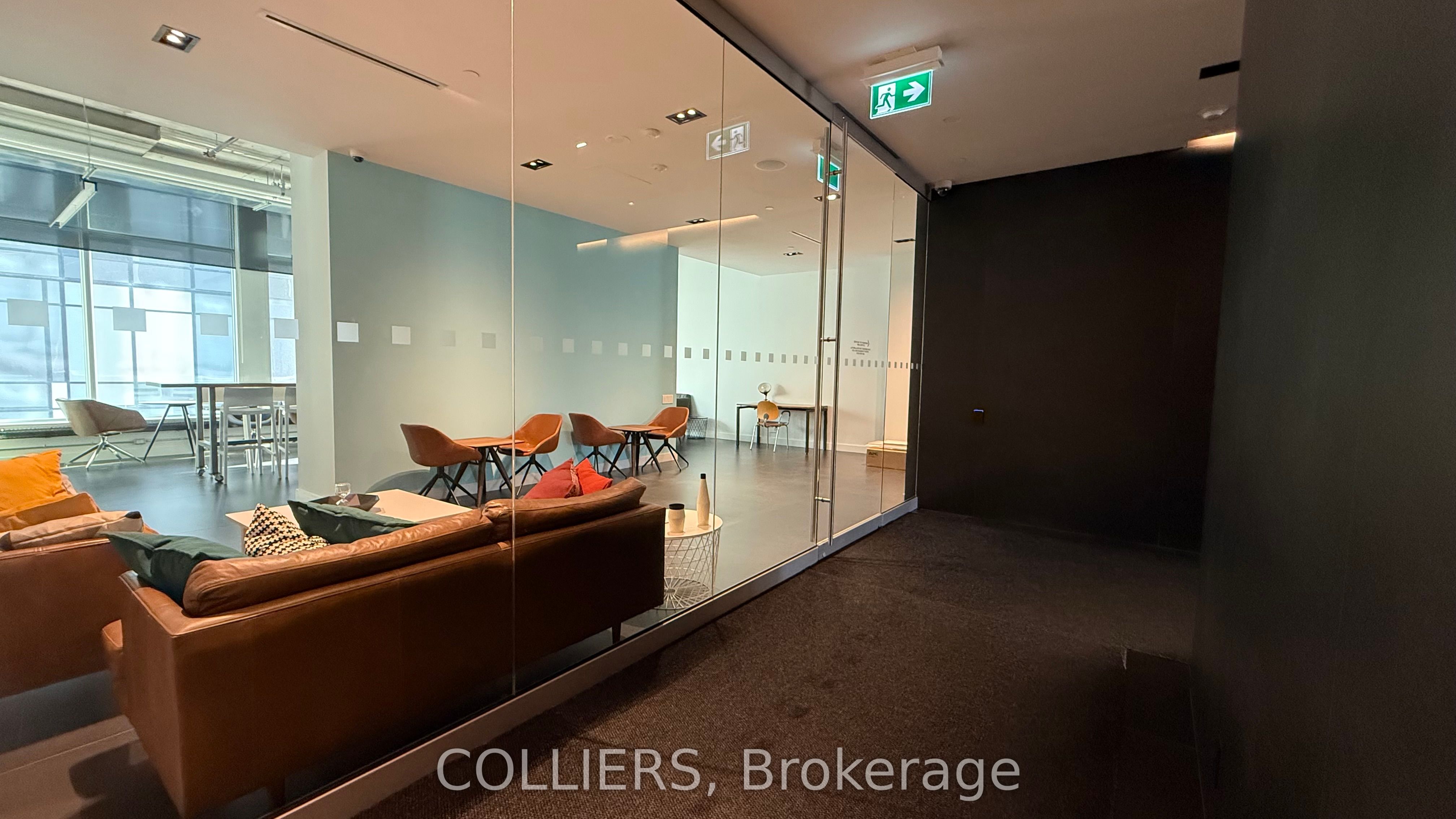 #700b - 130 Queens Quay Property Photo 23