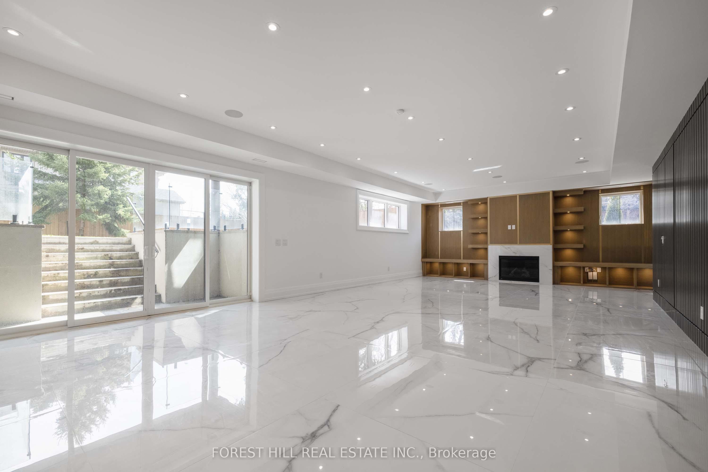 81 Upper Canada Drive Property Photo 11
