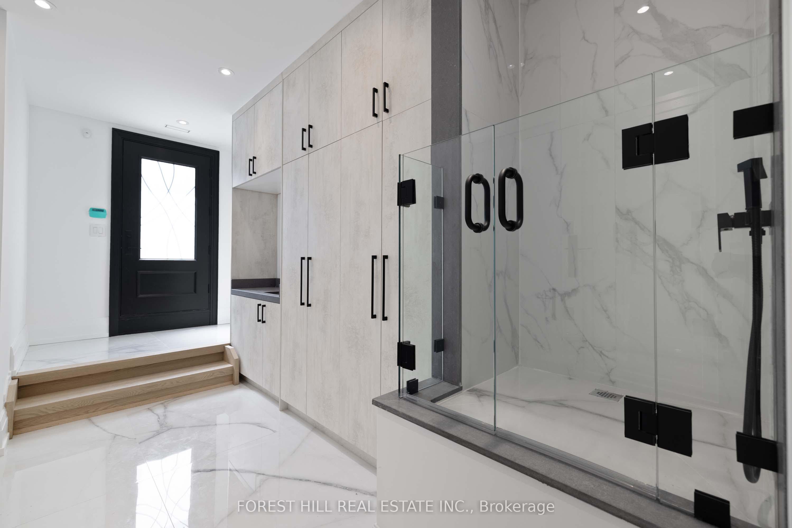 81 Upper Canada Drive Property Photo 30