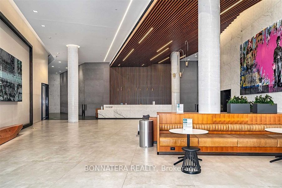 #1016 - 130 Queens Quay Property Photo 12