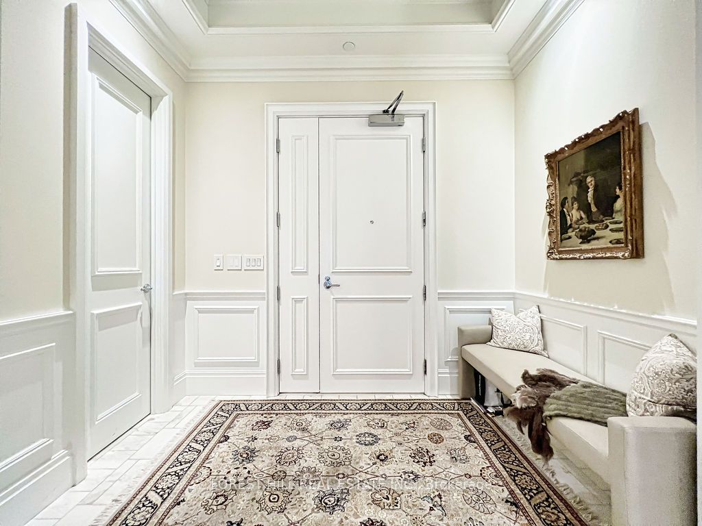 311 Bay Street 5001 Property Photo 2