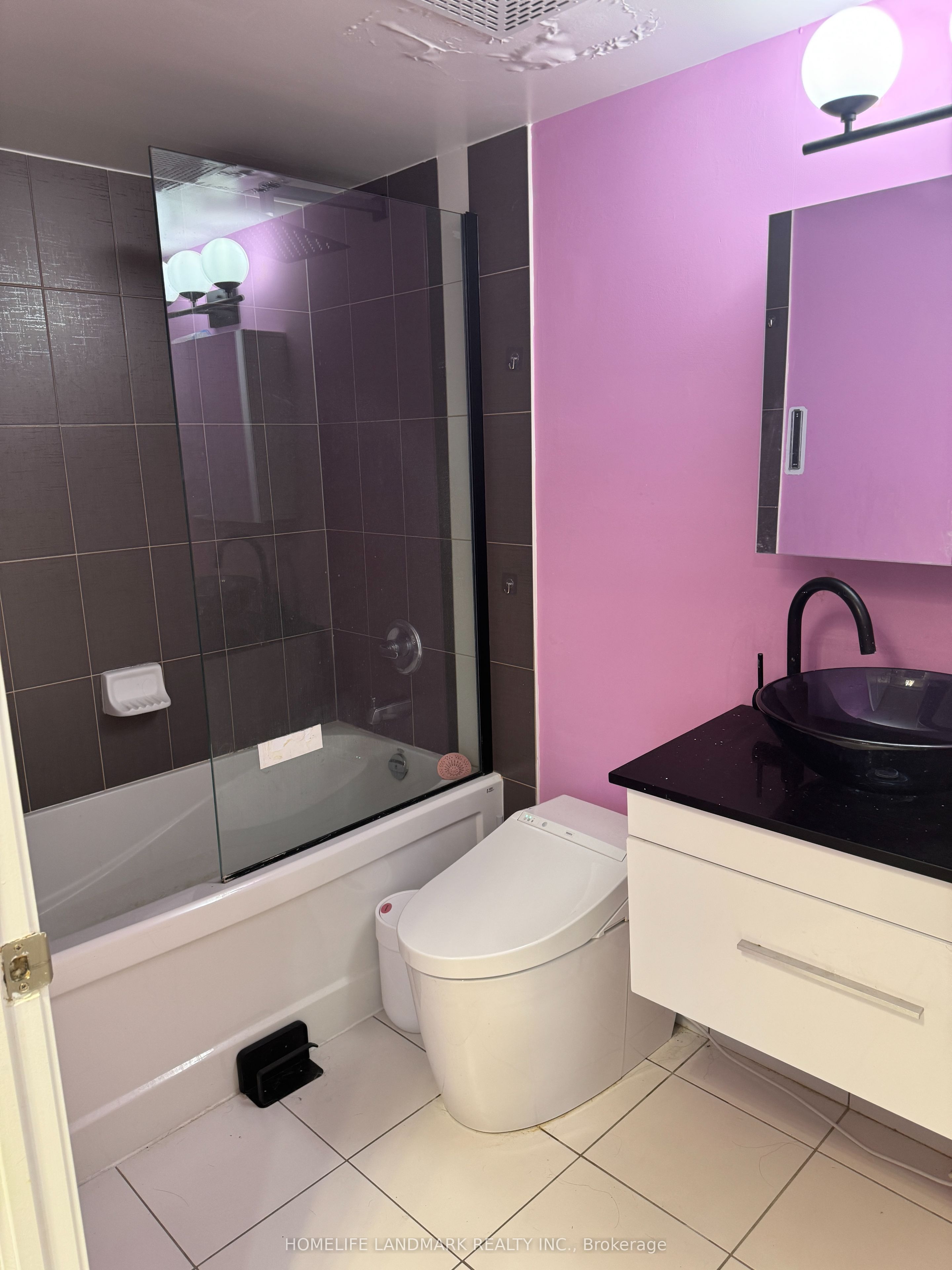 5791 Yonge Street 2107 Property Photo 6