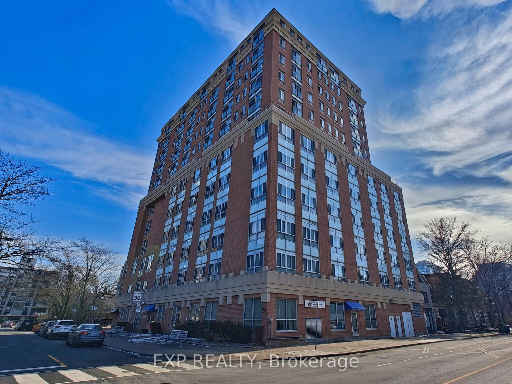 15 Maplewood Avenue Ph06 Property Photo 1