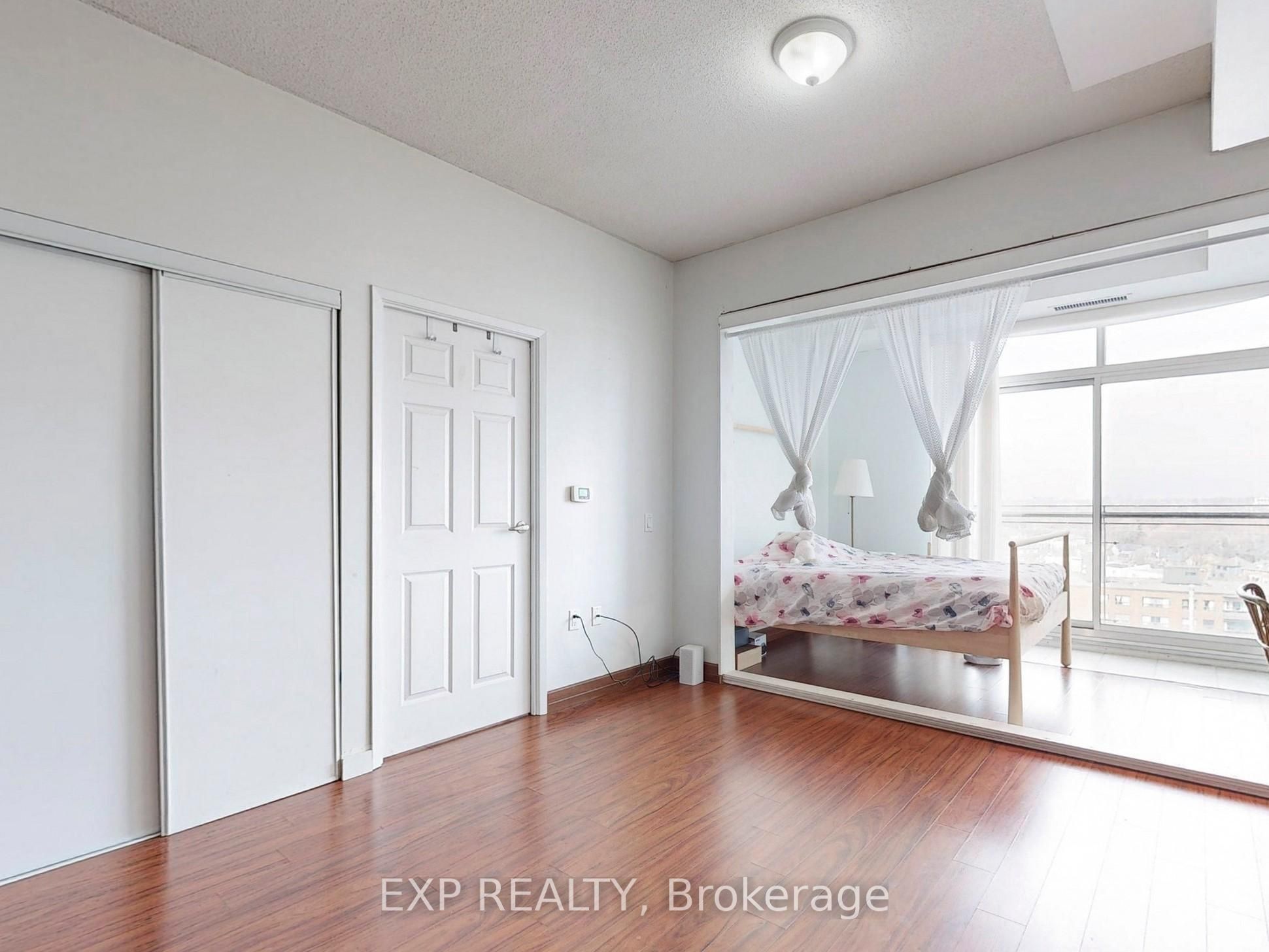 15 Maplewood Avenue Ph06 Property Photo 7