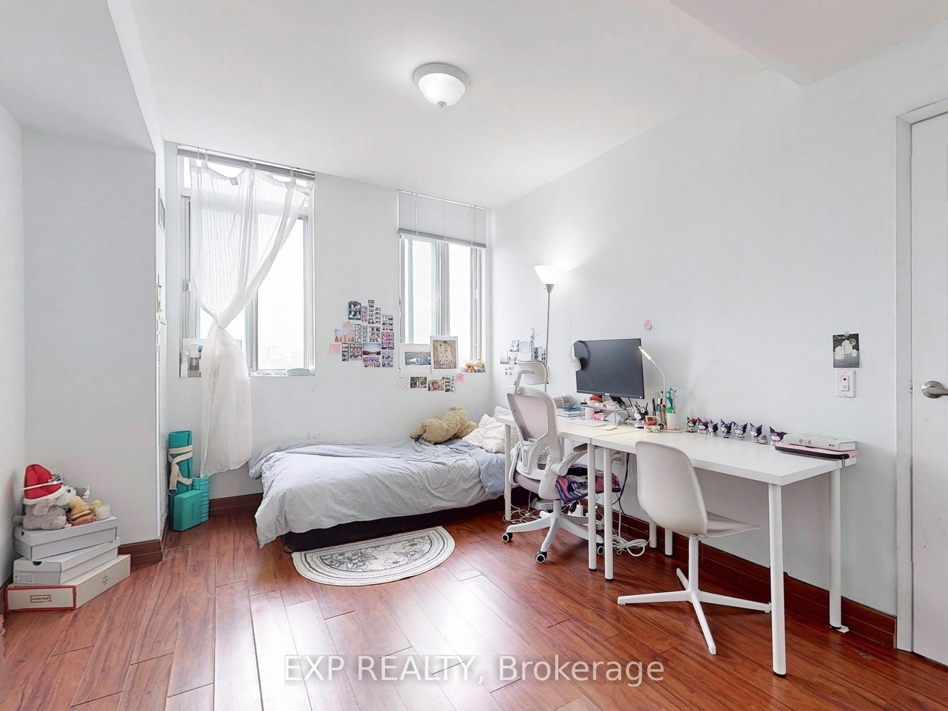 15 Maplewood Avenue Ph06 Property Photo 12