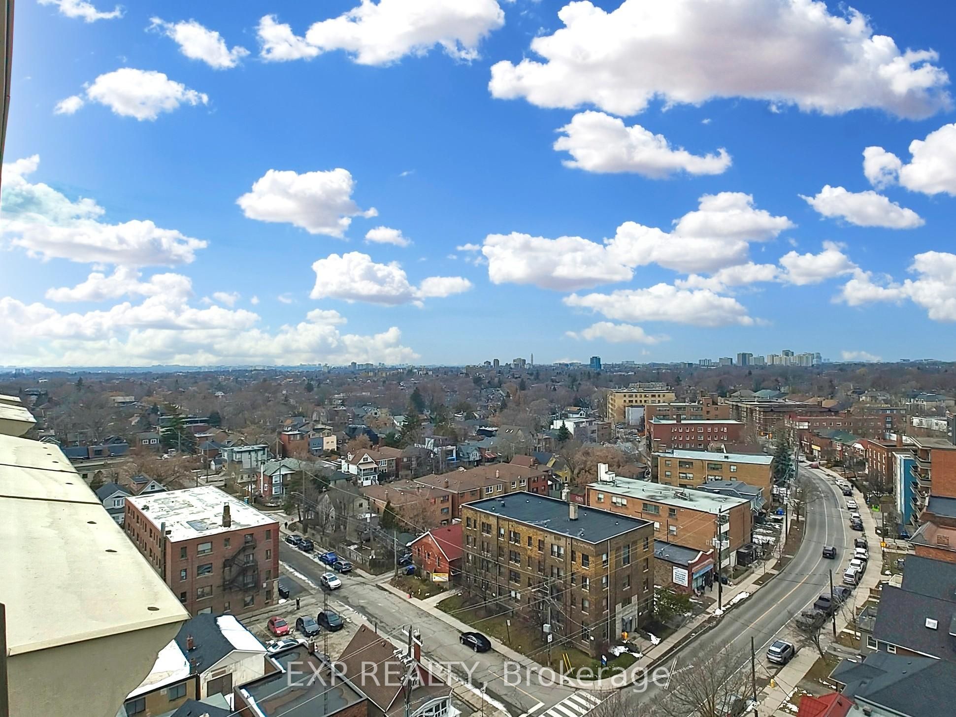 15 Maplewood Avenue Ph06 Property Photo 17