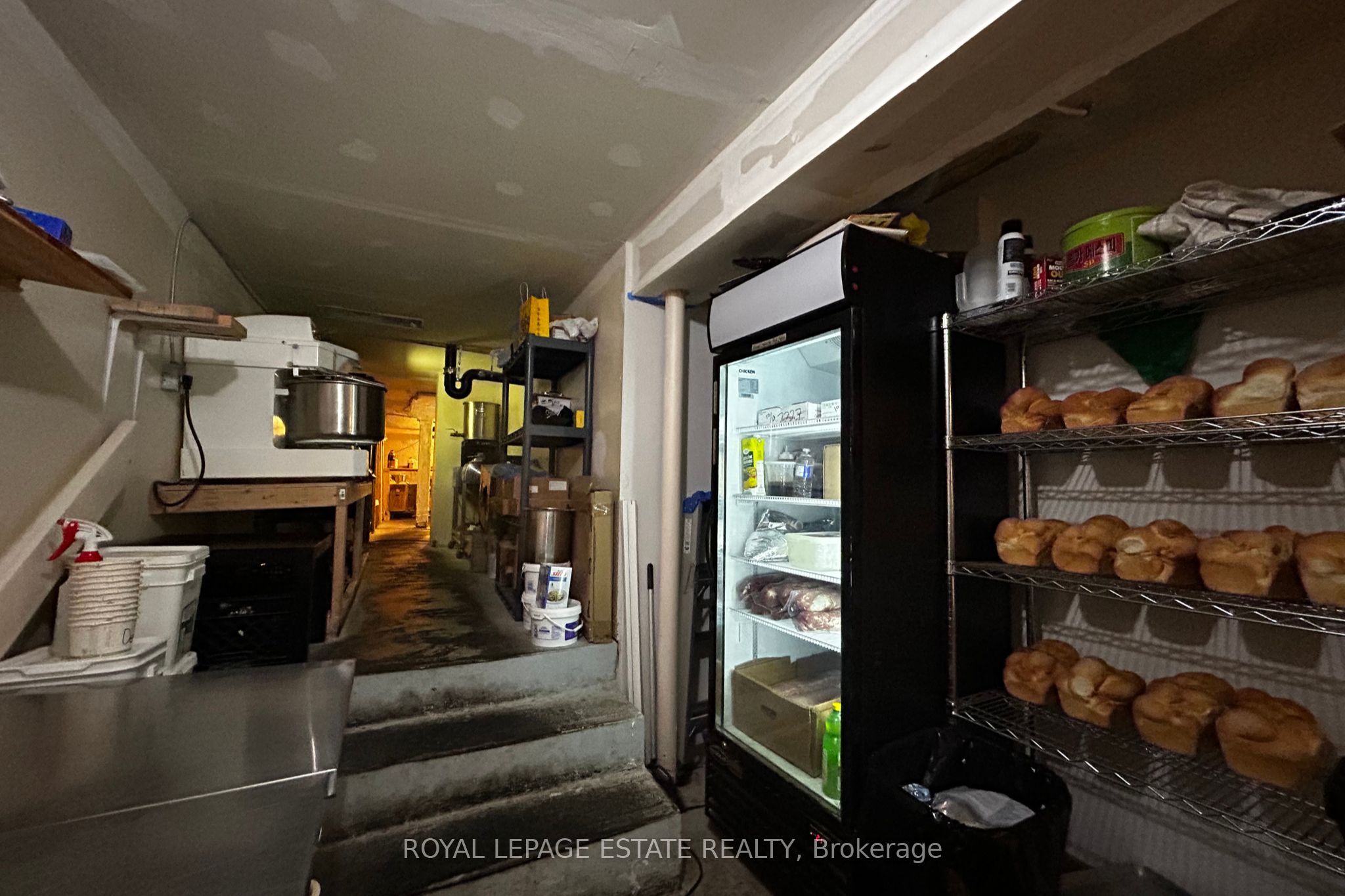 #1f - 4895 Yonge Street Property Photo 6
