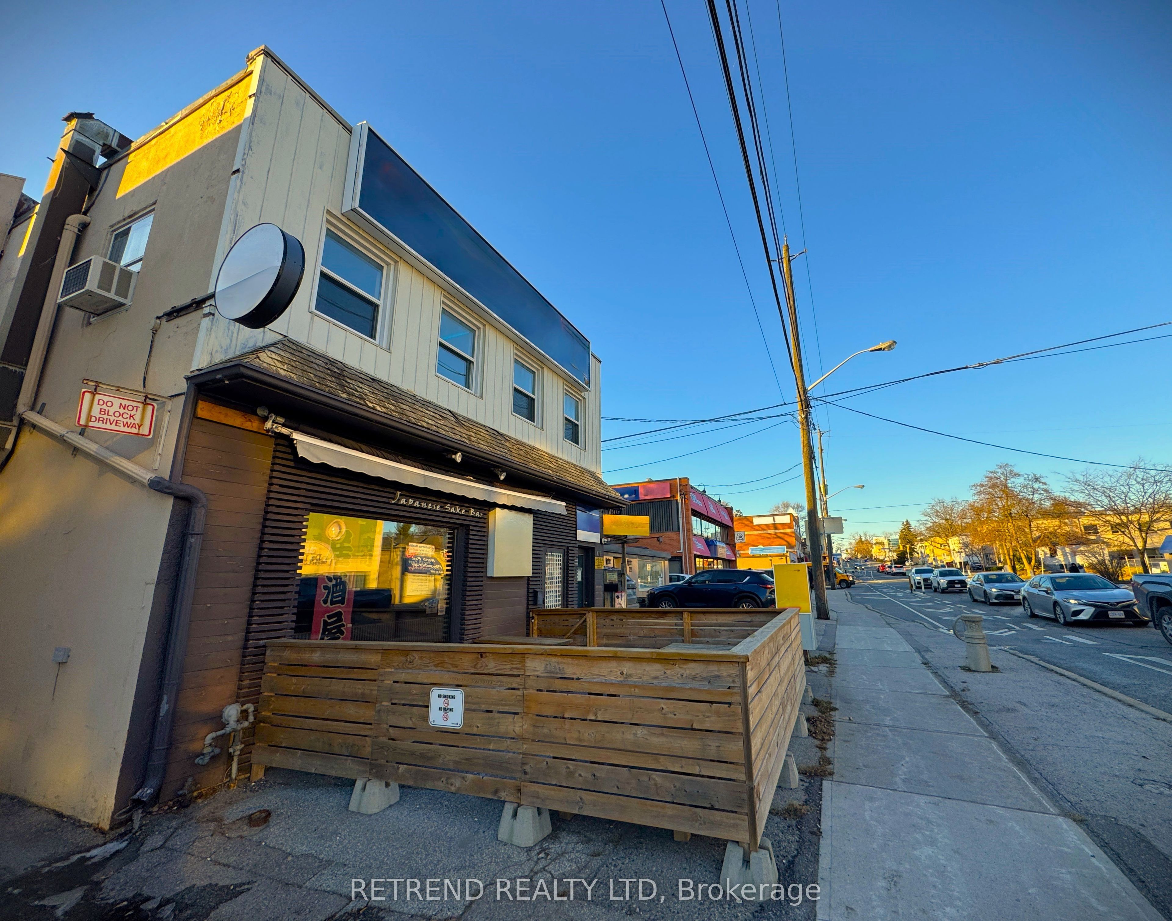 #ground - 126 Willowdale Avenue Property Photo 2