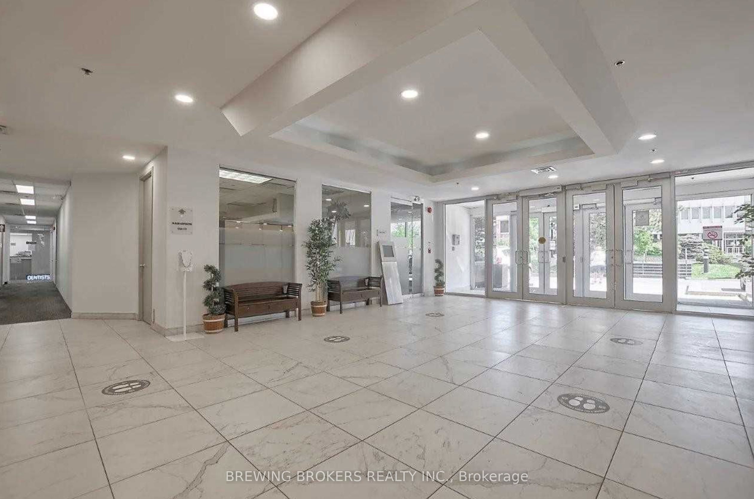 #502 - 18 Wynford Drive Property Photo 3
