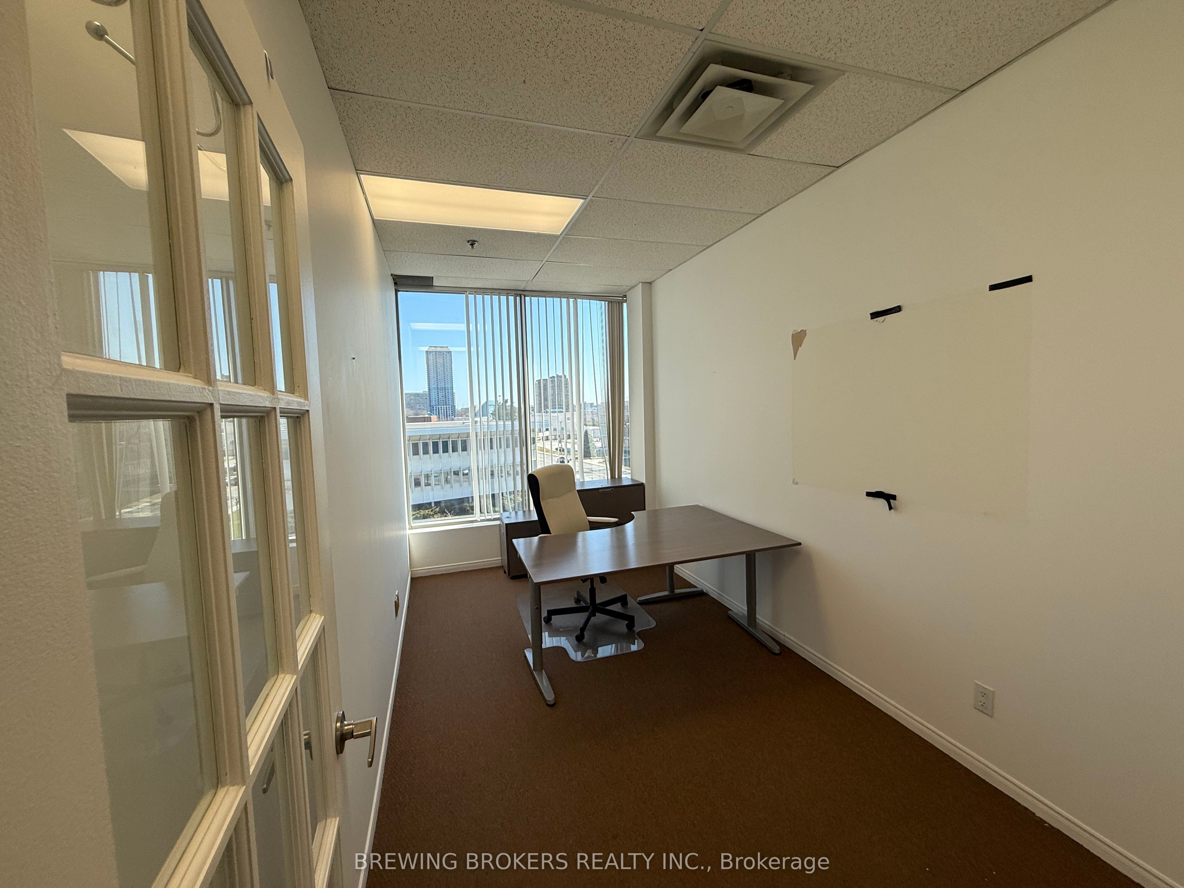 #502 - 18 Wynford Drive Property Photo 8
