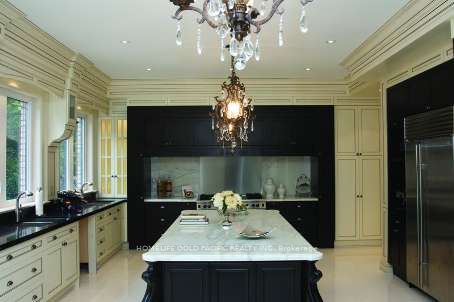 82 York Road Property Photo 10