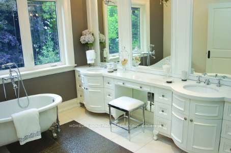 82 York Road Property Photo 14