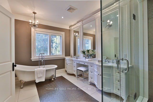 82 York Road Property Photo 21