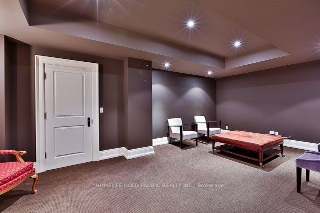 82 York Road Property Photo 24