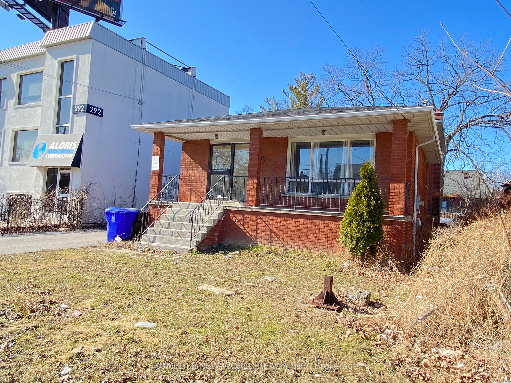 290 Sheppard Avenue Property Photo 10