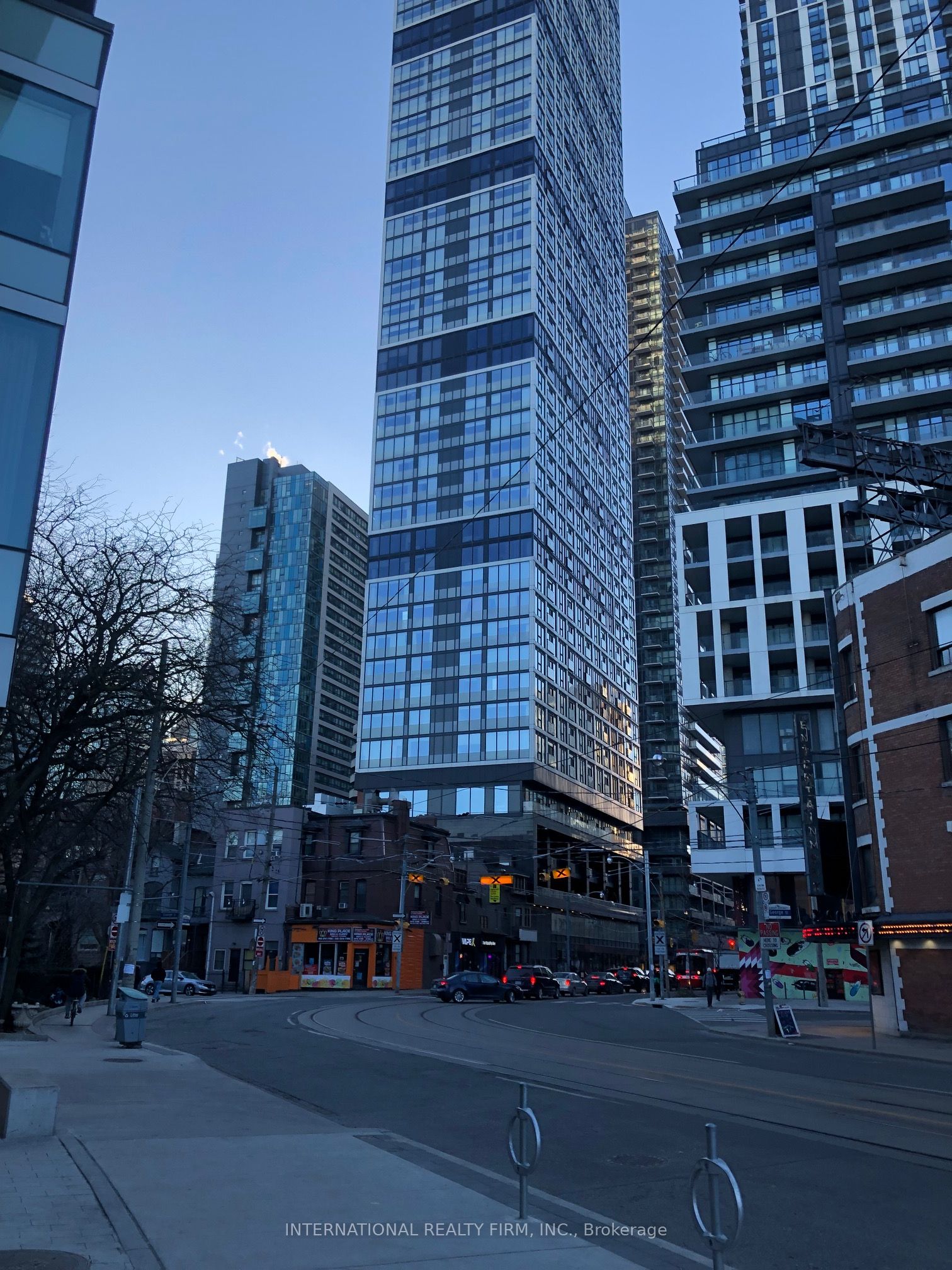 203 Dundas Street Property Photo 12