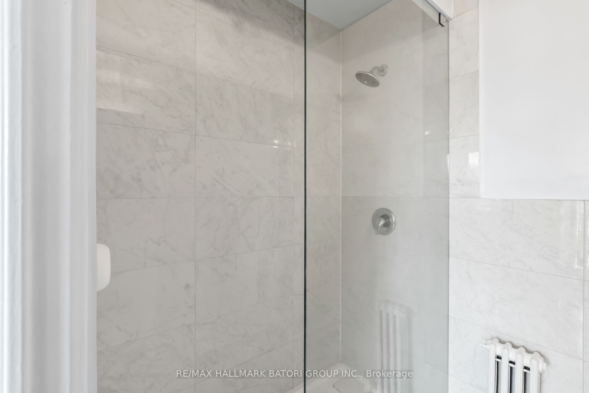 159 Russell Hill Road 403 Property Photo 15