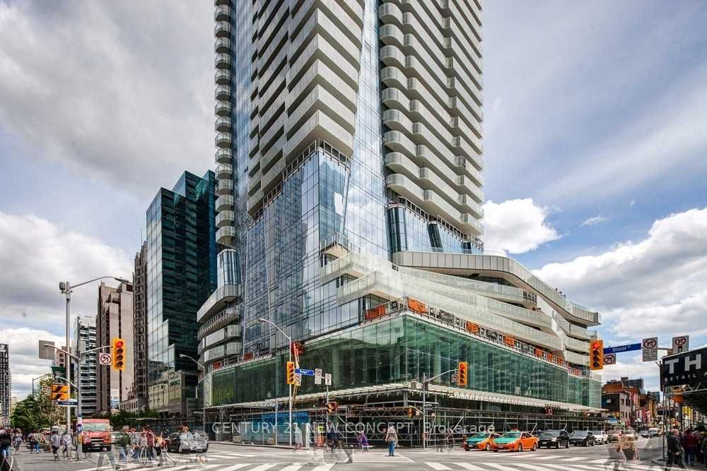 #3810 - 1 Bloor Street Property Photo 1