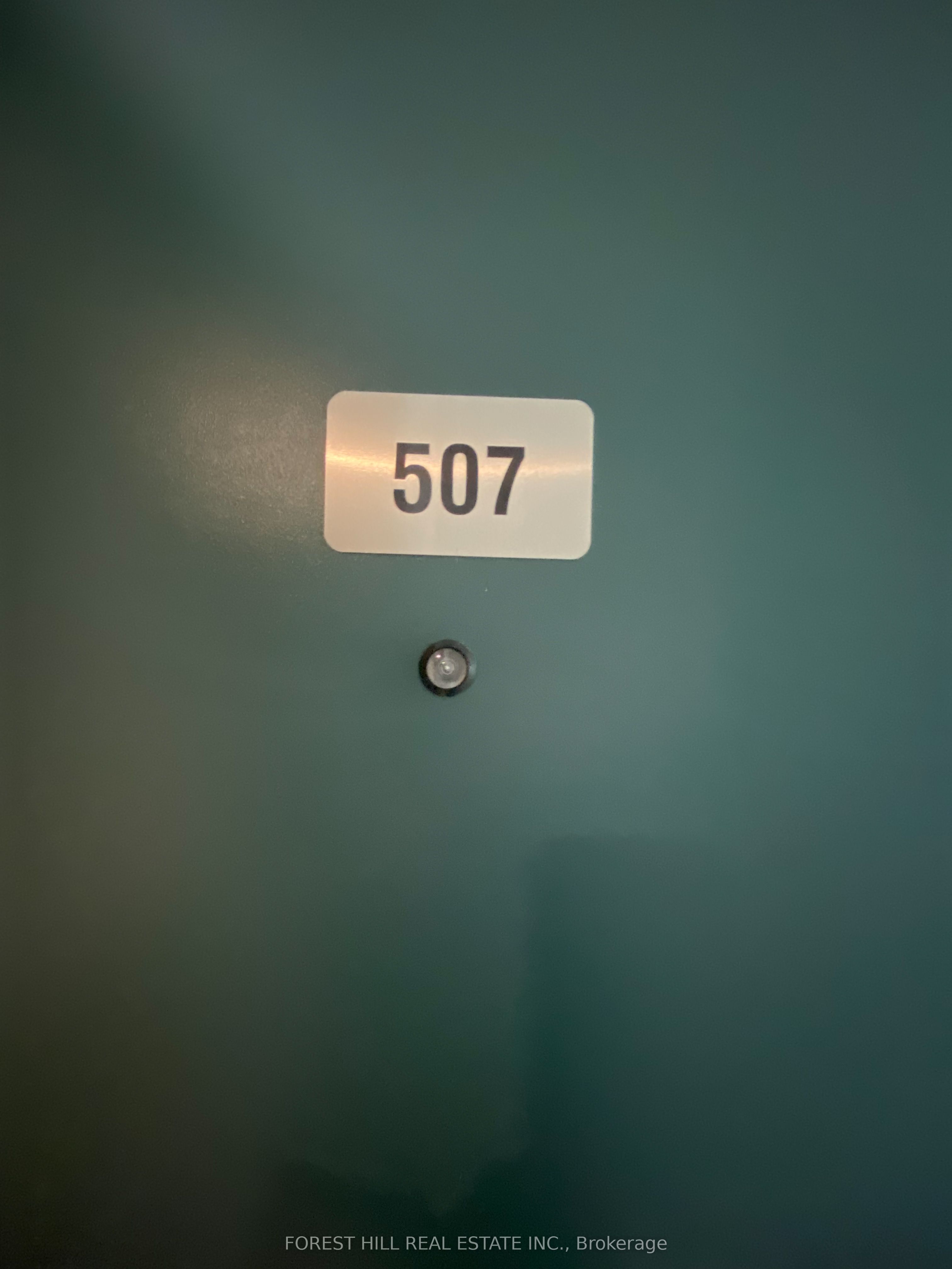 #507 - 2000 Bathurst Street Property Photo 15