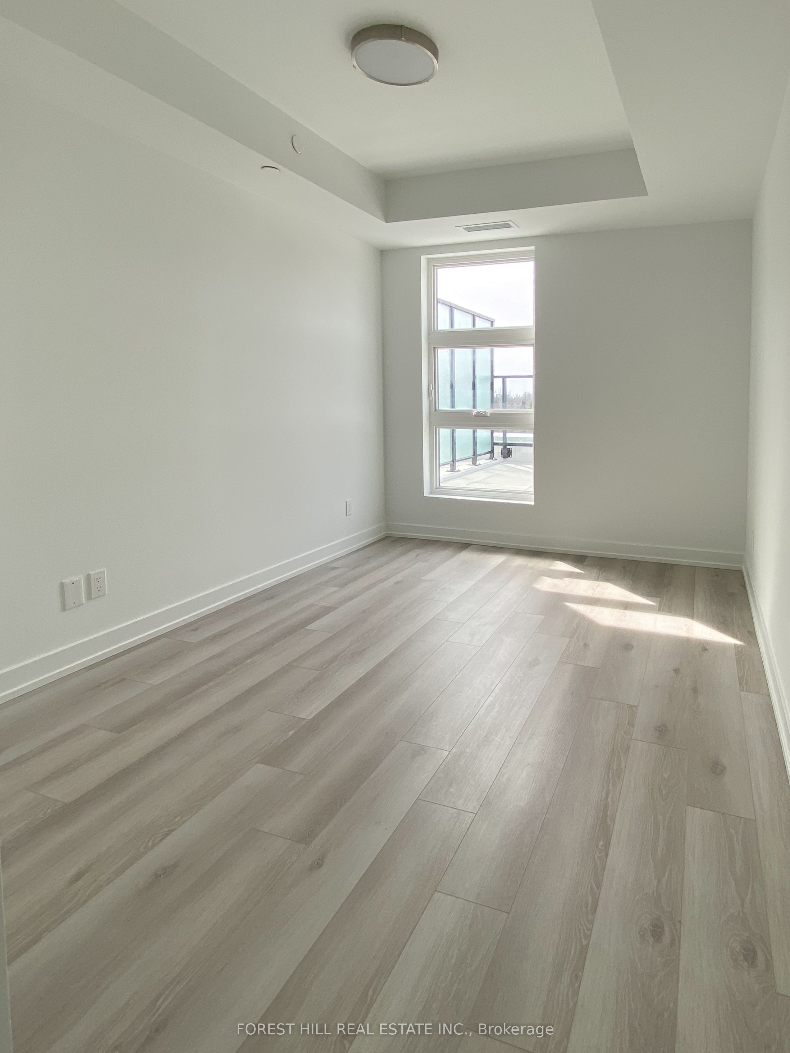 #610 - 2000 Bathurst Street Property Photo 9
