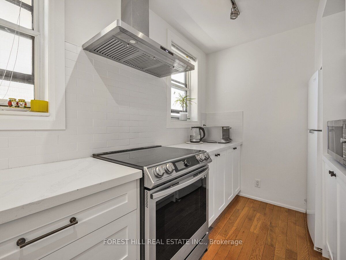 14b Glenview Avenue Property Photo 11