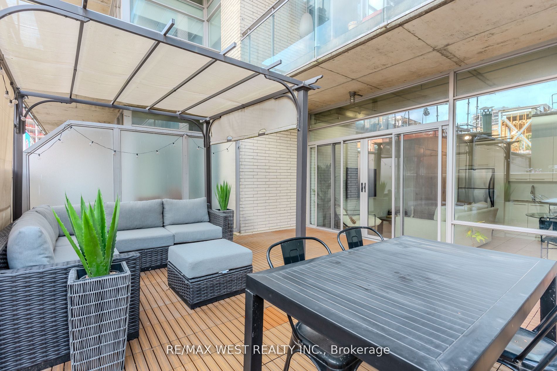 66 Portland Street 212 Property Photo 18