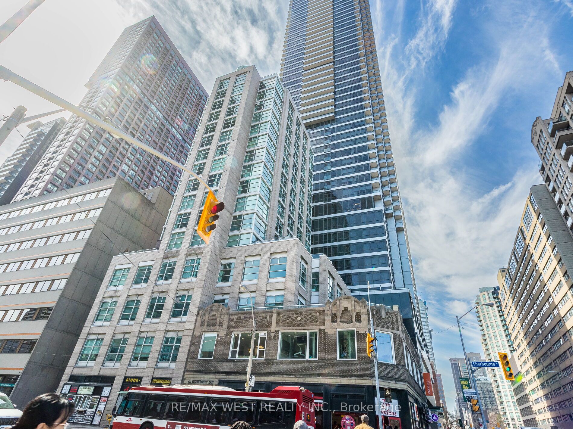 #Ph2 - 409 Bloor Street Property Photo 1