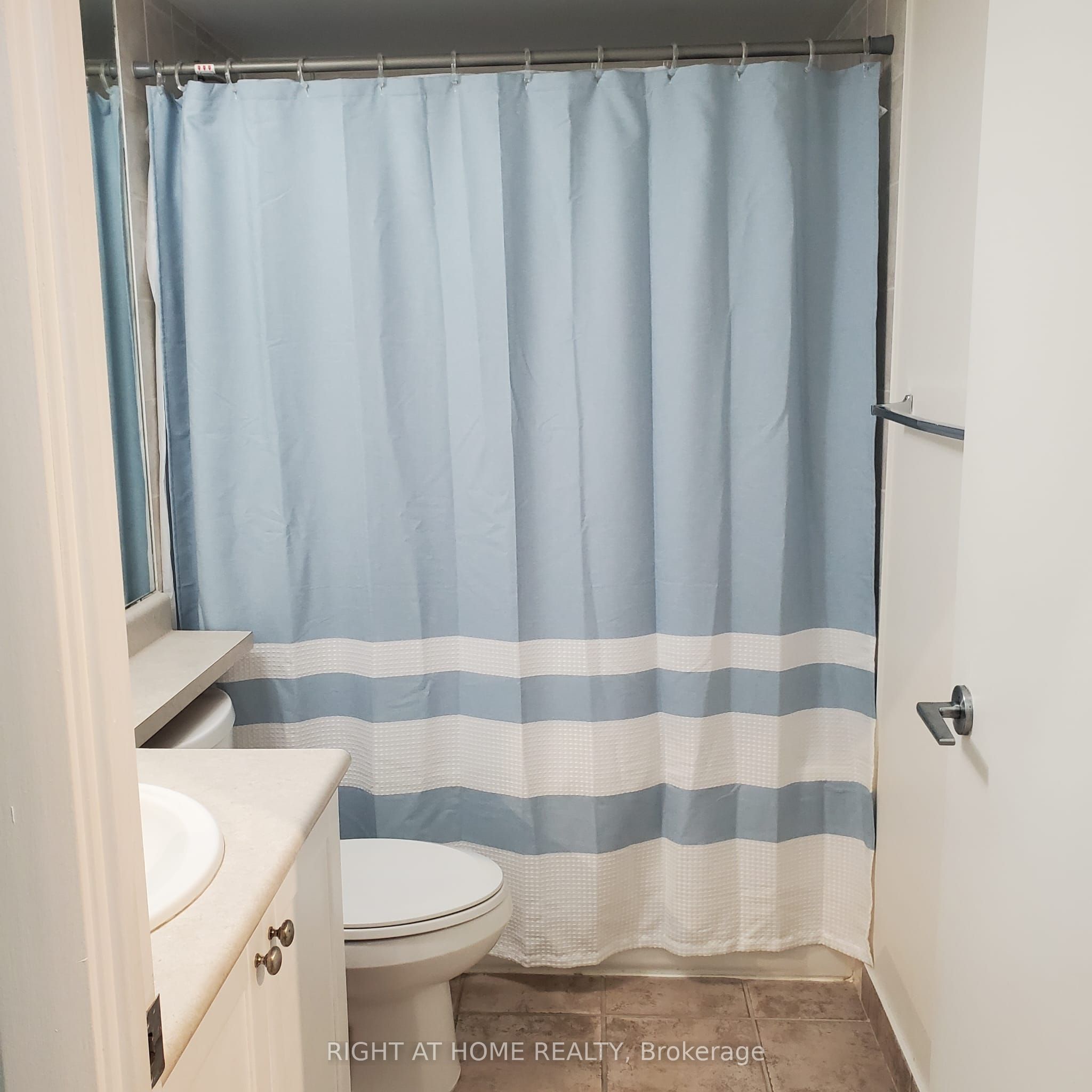 231 Fort York Boulevard 115 Property Photo 1