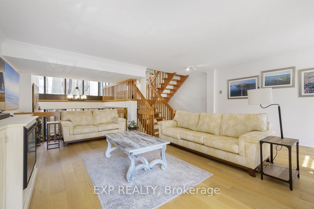 72 Granby Street Property Photo 6