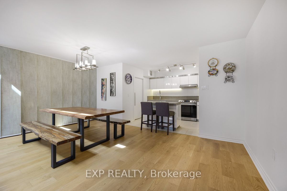 72 Granby Street Property Photo 13