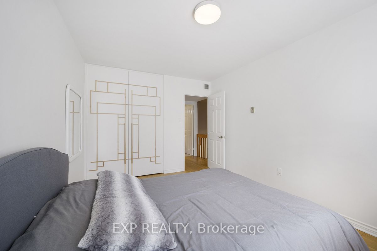 72 Granby Street Property Photo 24